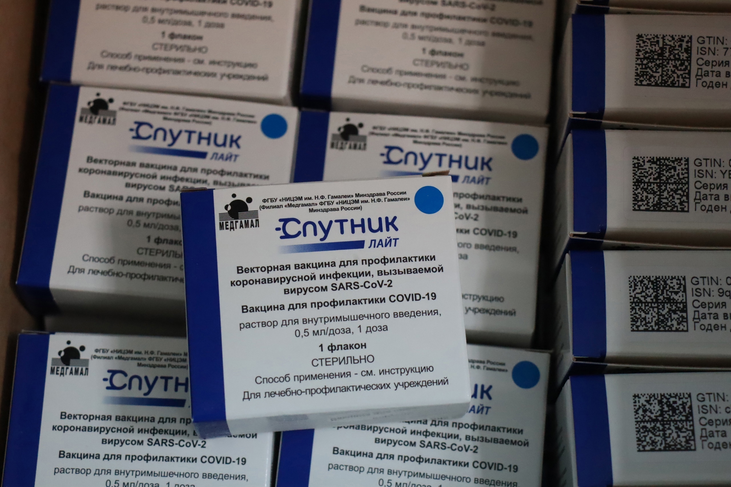 В Курской области продолжается ревакцинация от коронавируса